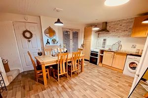 Kitchen / Diner- click for photo gallery